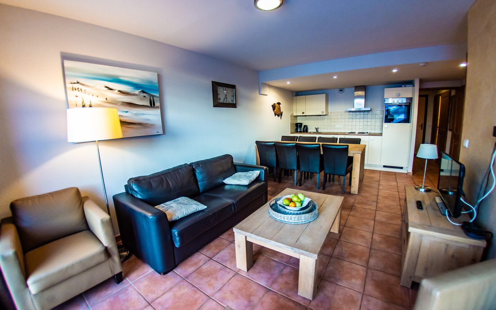 Three-room apartment + cabin for 10 persons
