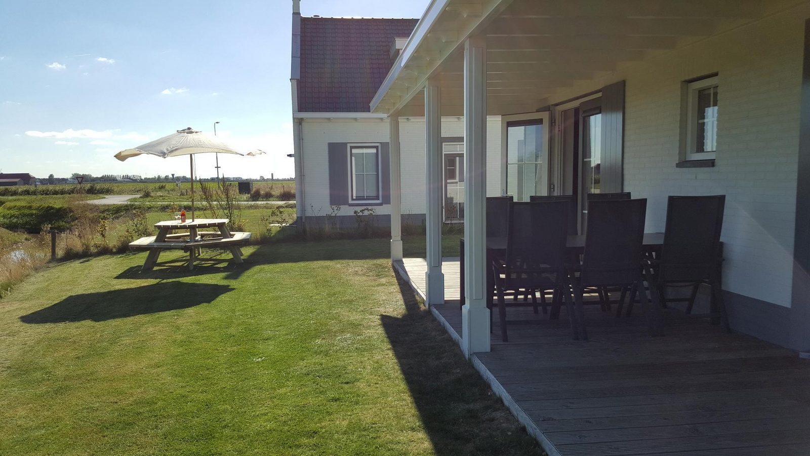 VZ1072 Freistehendes Ferienhaus in Wolphaartsdijk
