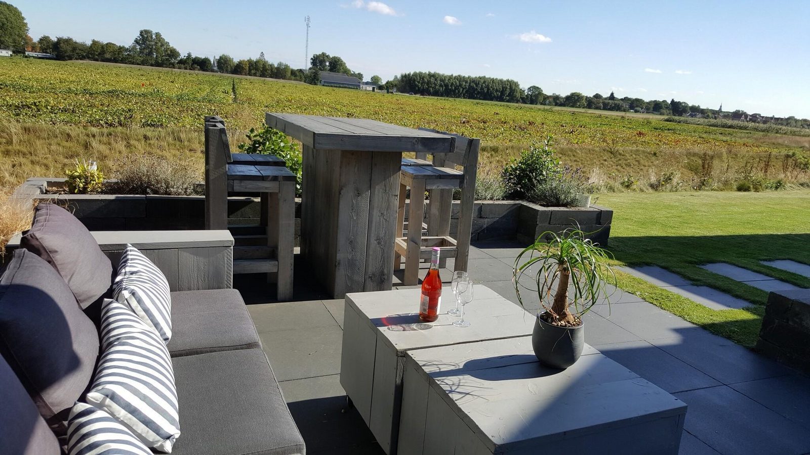 VZ1072 Freistehendes Ferienhaus in Wolphaartsdijk