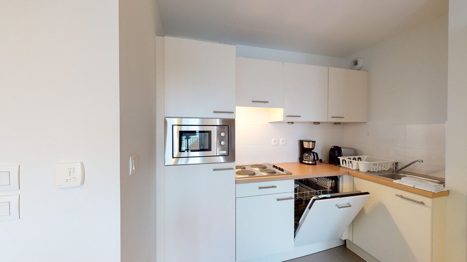 Suite for 4 people with one room with a double bed & one bunk bed