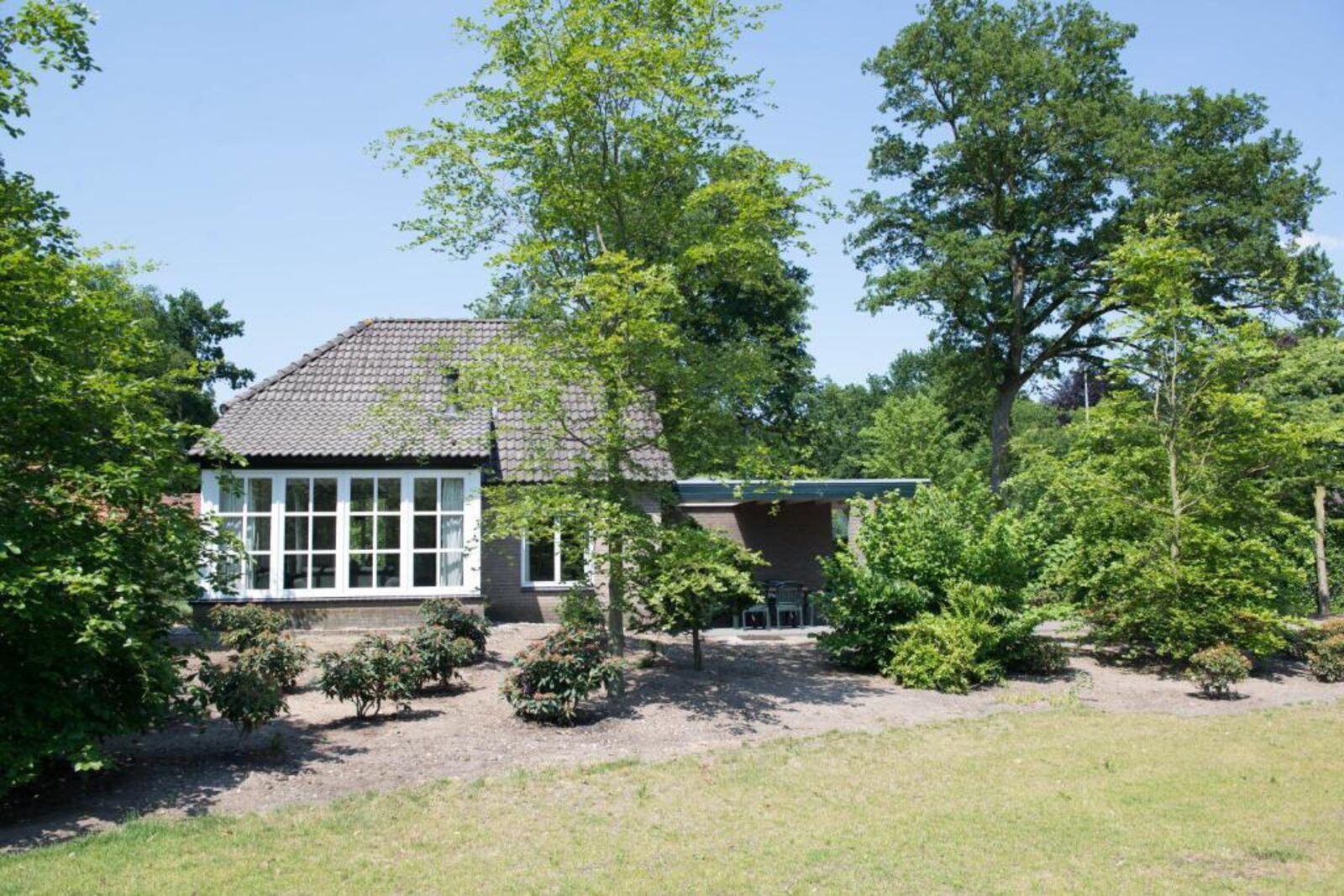 Villa with Private Hot tub | 2-6 Pers.