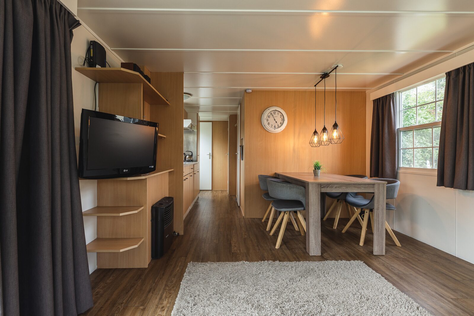 Bungalette basic with hot tub I 4 people