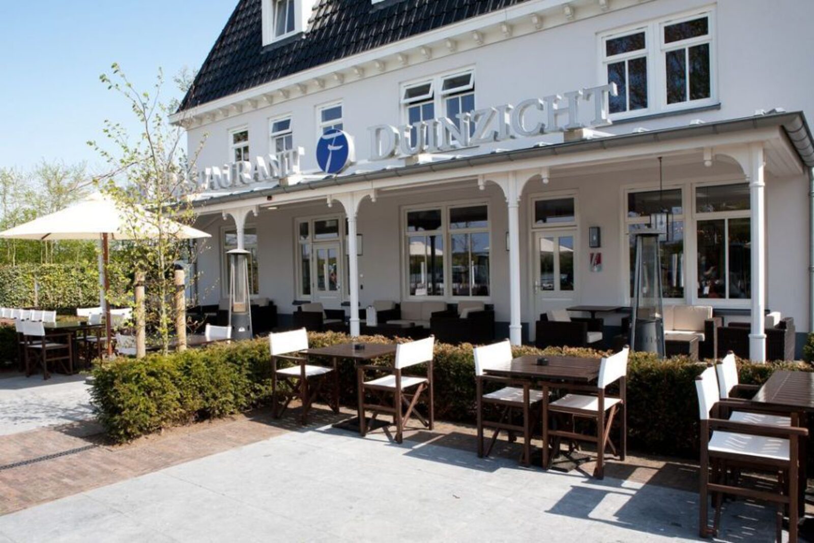 Luxe Villa on Villapark Duinzicht (house 705) - Ouddorp 