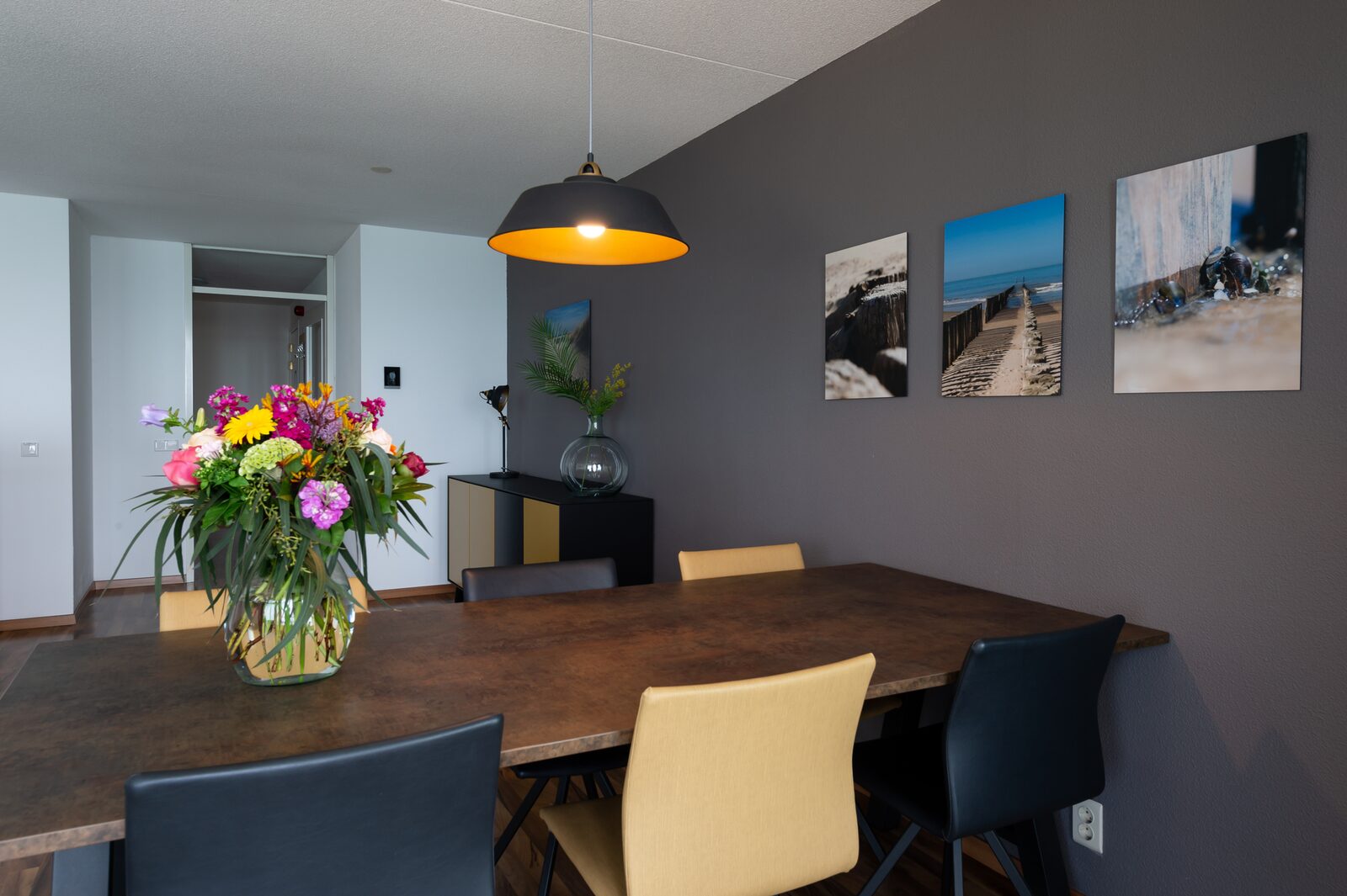 3-room corner apartment with ocean view