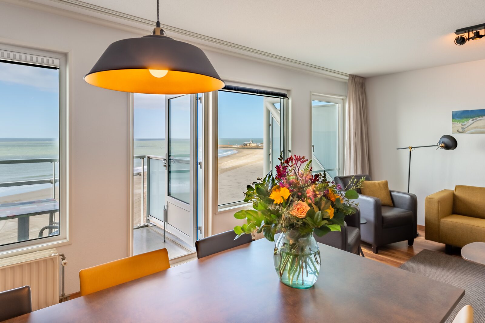 2-room apartment with ocean view