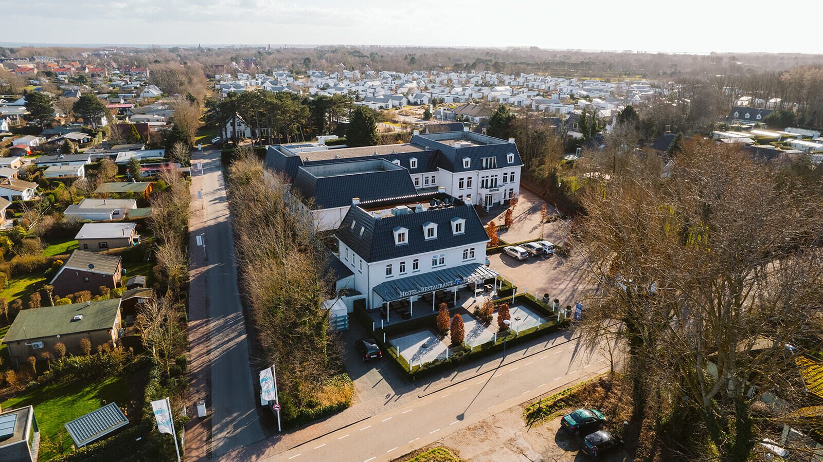 Luxe Villa on Villapark Duinzicht (house 705) - Ouddorp 
