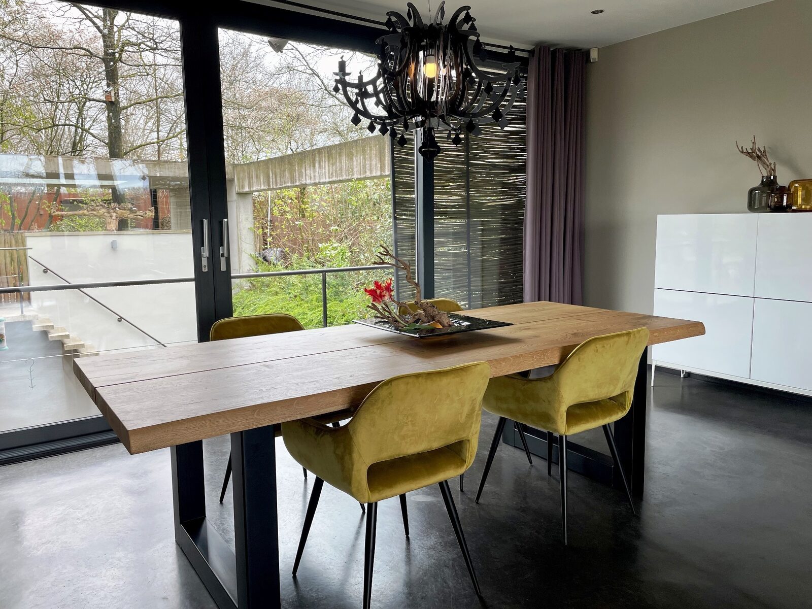 Betonnen Boshuis - luxe wellness vakantiehuis in Brabant