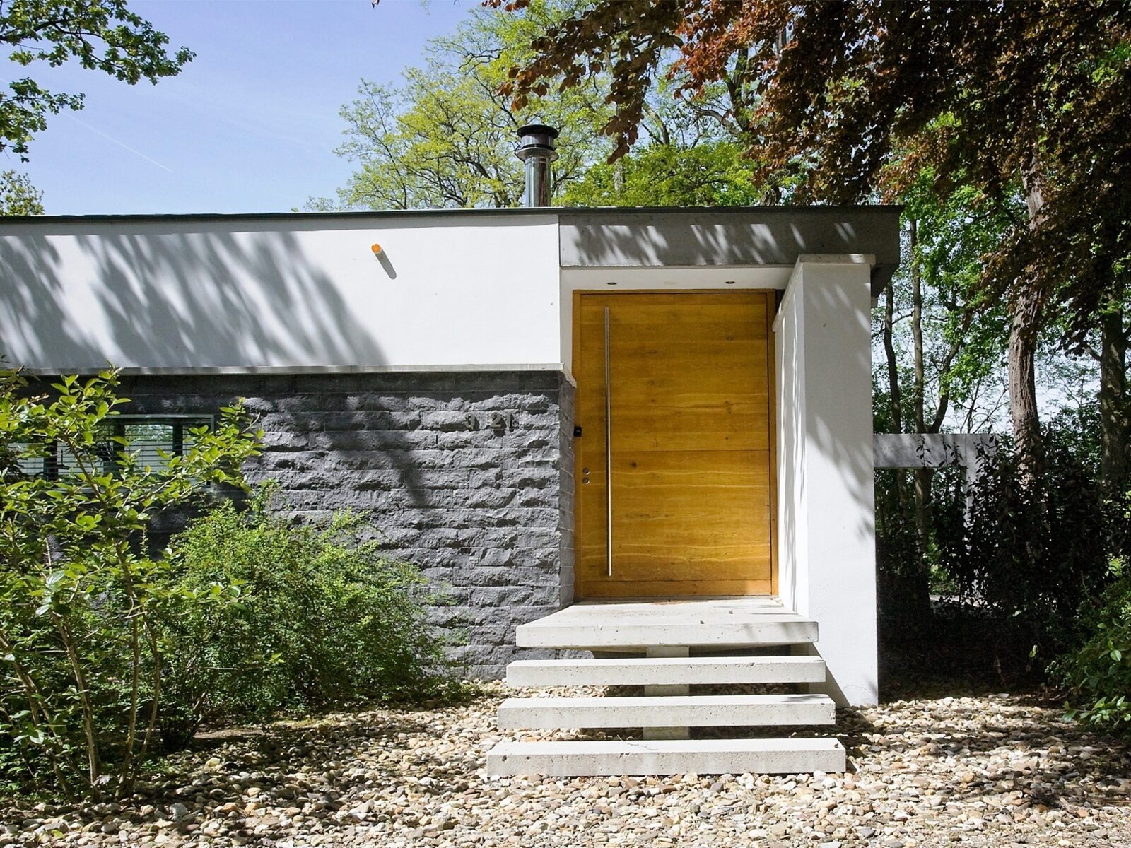 Betonnen Boshuis - luxe wellness vakantiehuis in Brabant