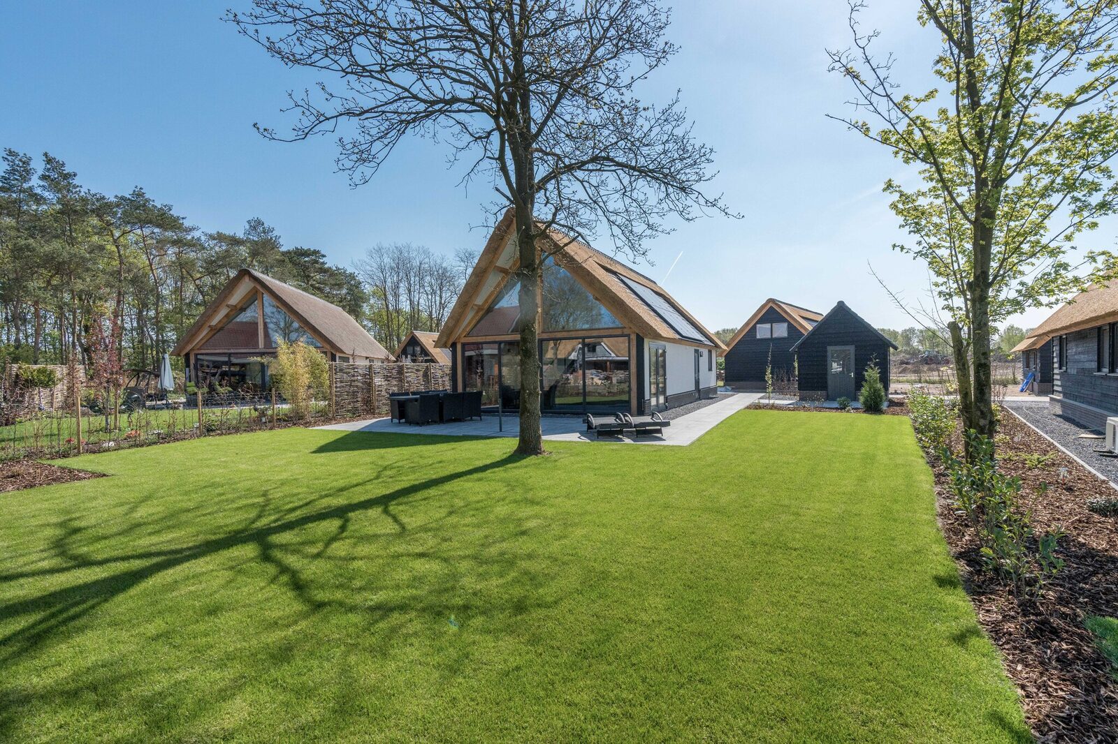 Farm Lodge 670