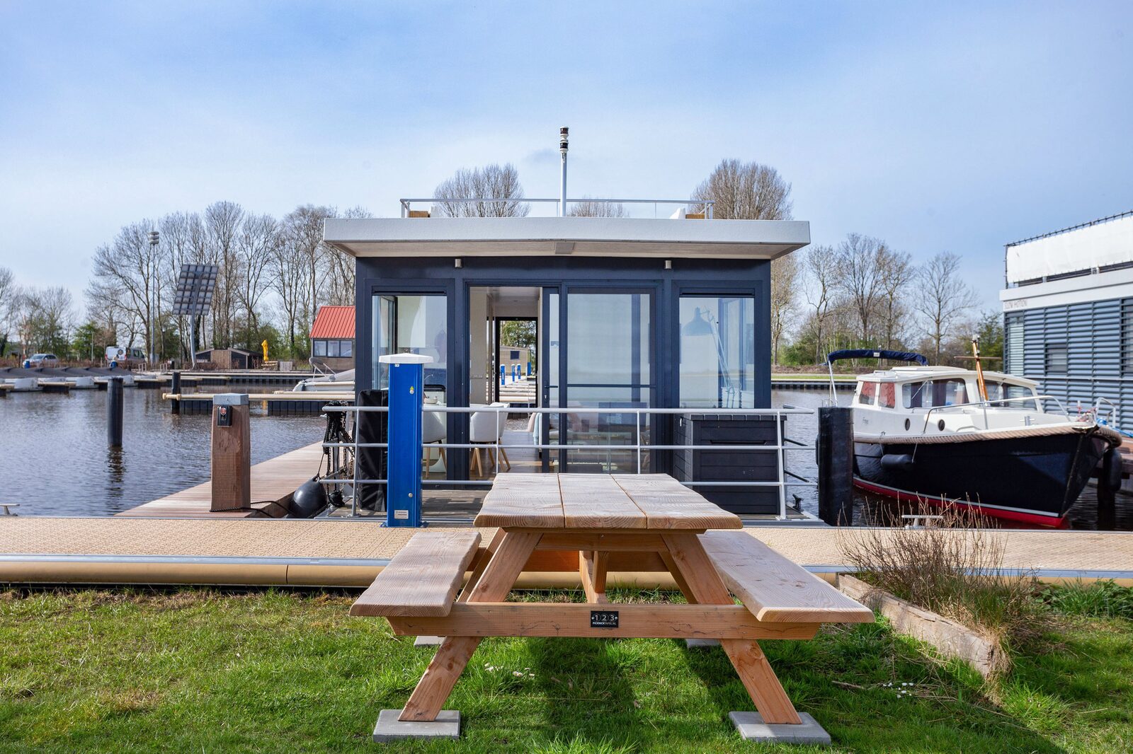 Houseboat Agua Dolce - Paviljoenwei 4-12 | Sneek (Offingawier)