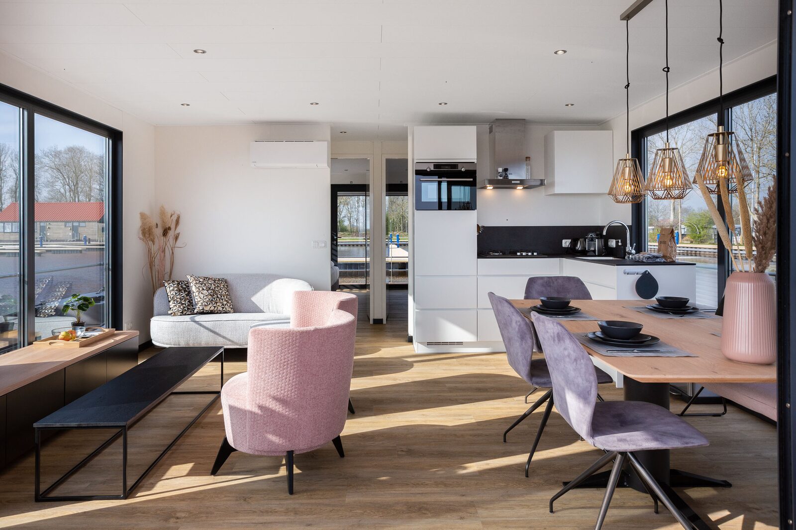 Houseboat 'de Valreep' met tuin - Paviljoenwei 4-15 | Sneek (Offingawier)