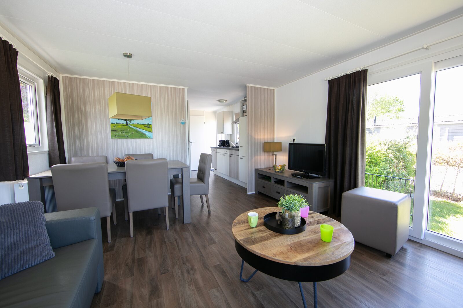 Cosmos Chalet