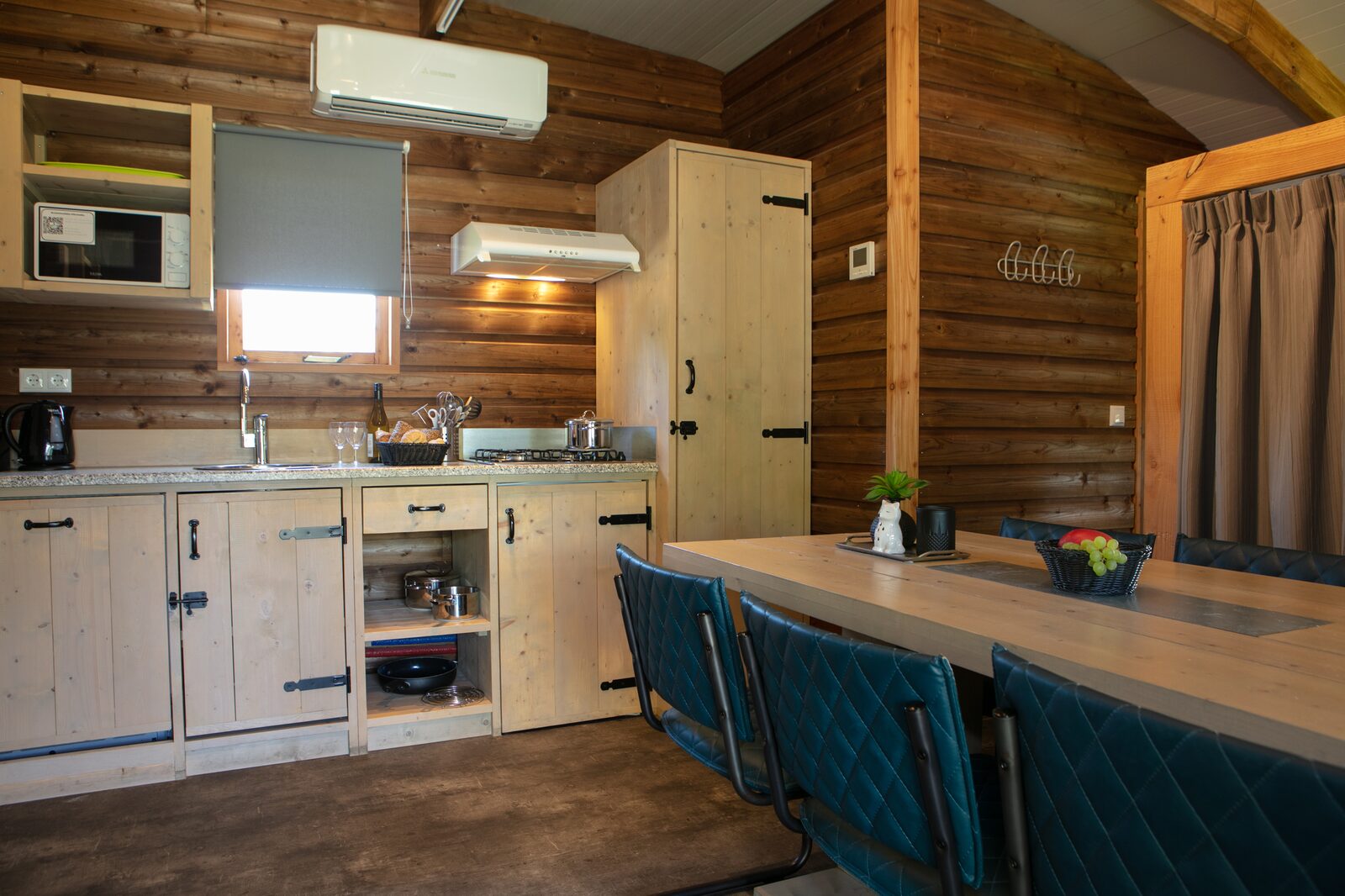 Outdoor lodging