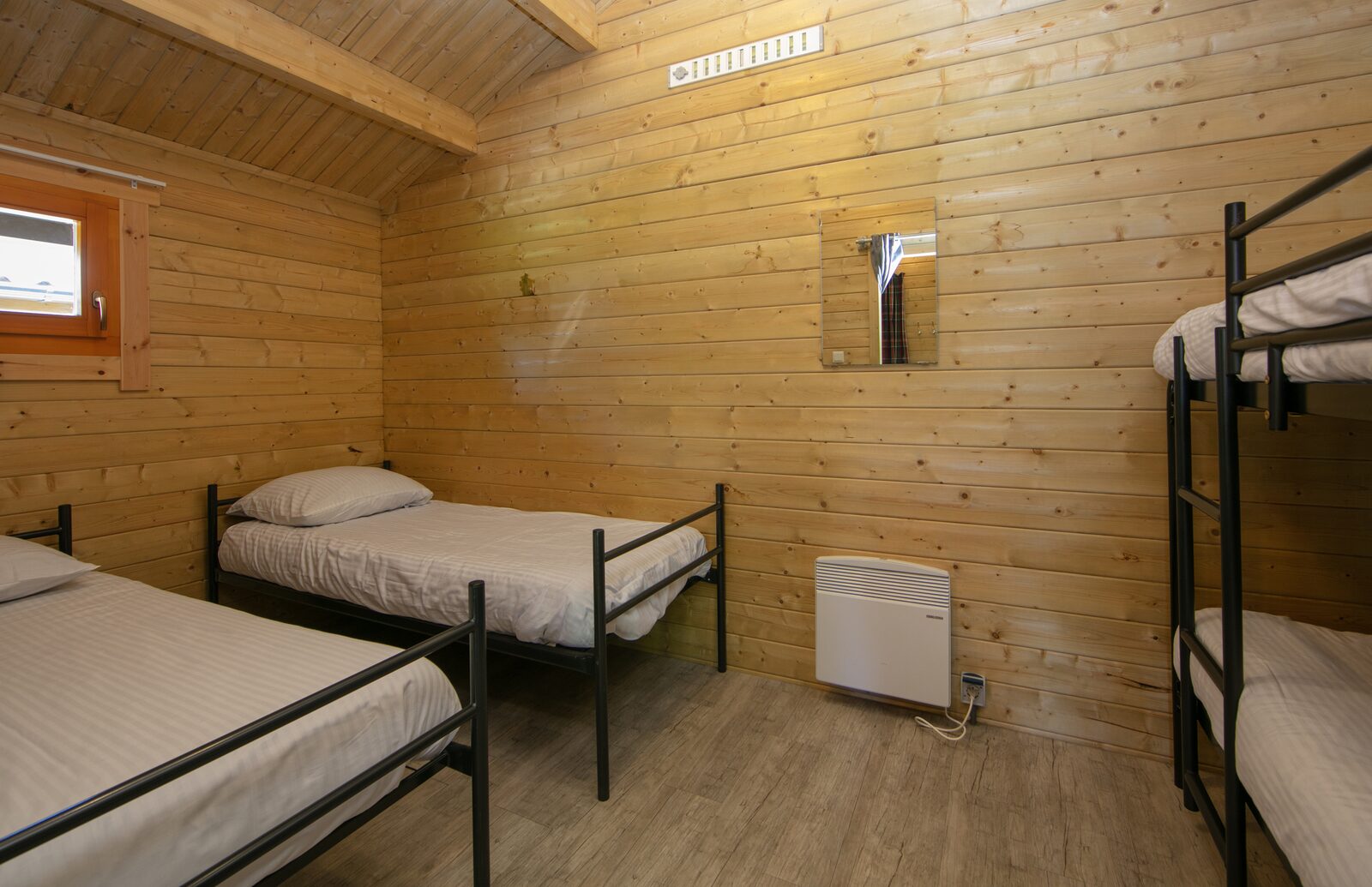 Hikers Cabin