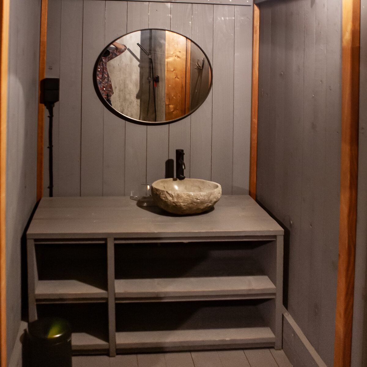 Luxury King's Lodge with Hottub | 4-8 Pers.