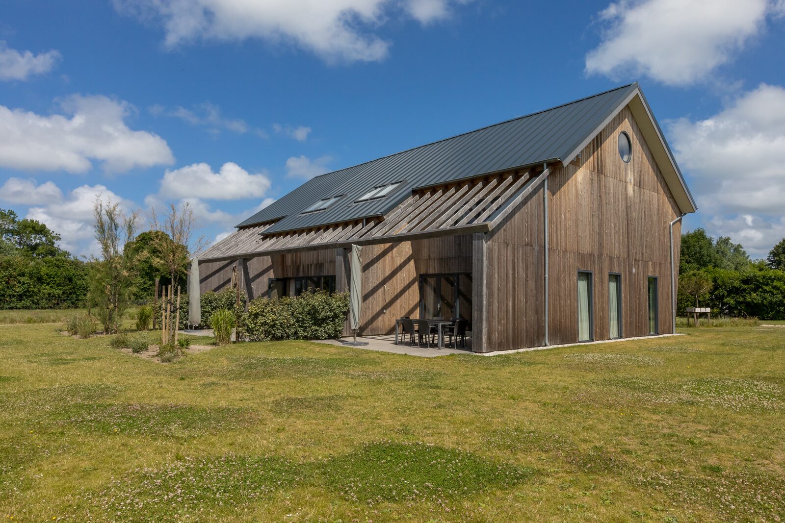 Ferienhaus - Vroondijk 2 | Vrouwenpolder 'Duinappel en Zonnebes'
