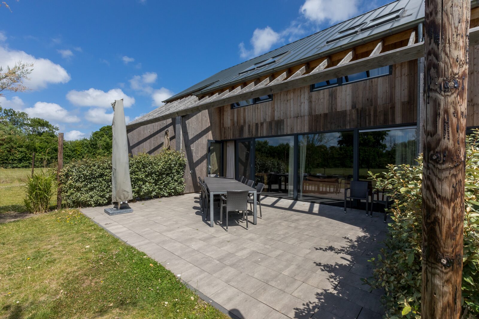 Ferienhaus - Vroondijk 2 | Vrouwenpolder 'Duinappel en Zonnebes'