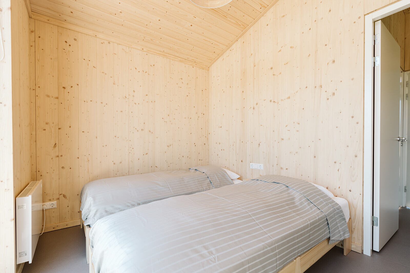 Barn C24