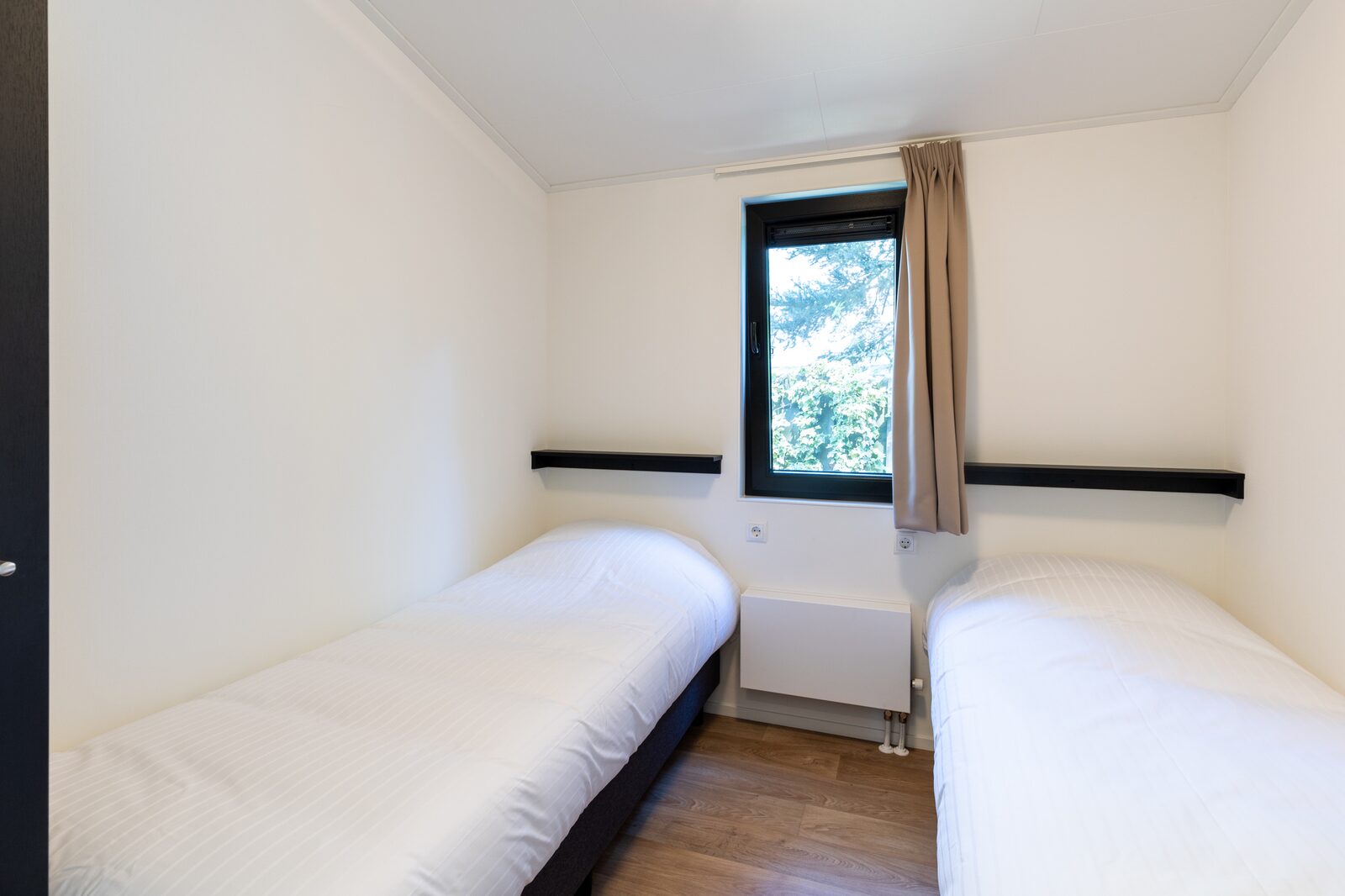 Bos Lodge 55 Eco 4 persons with Hottub and Sauna