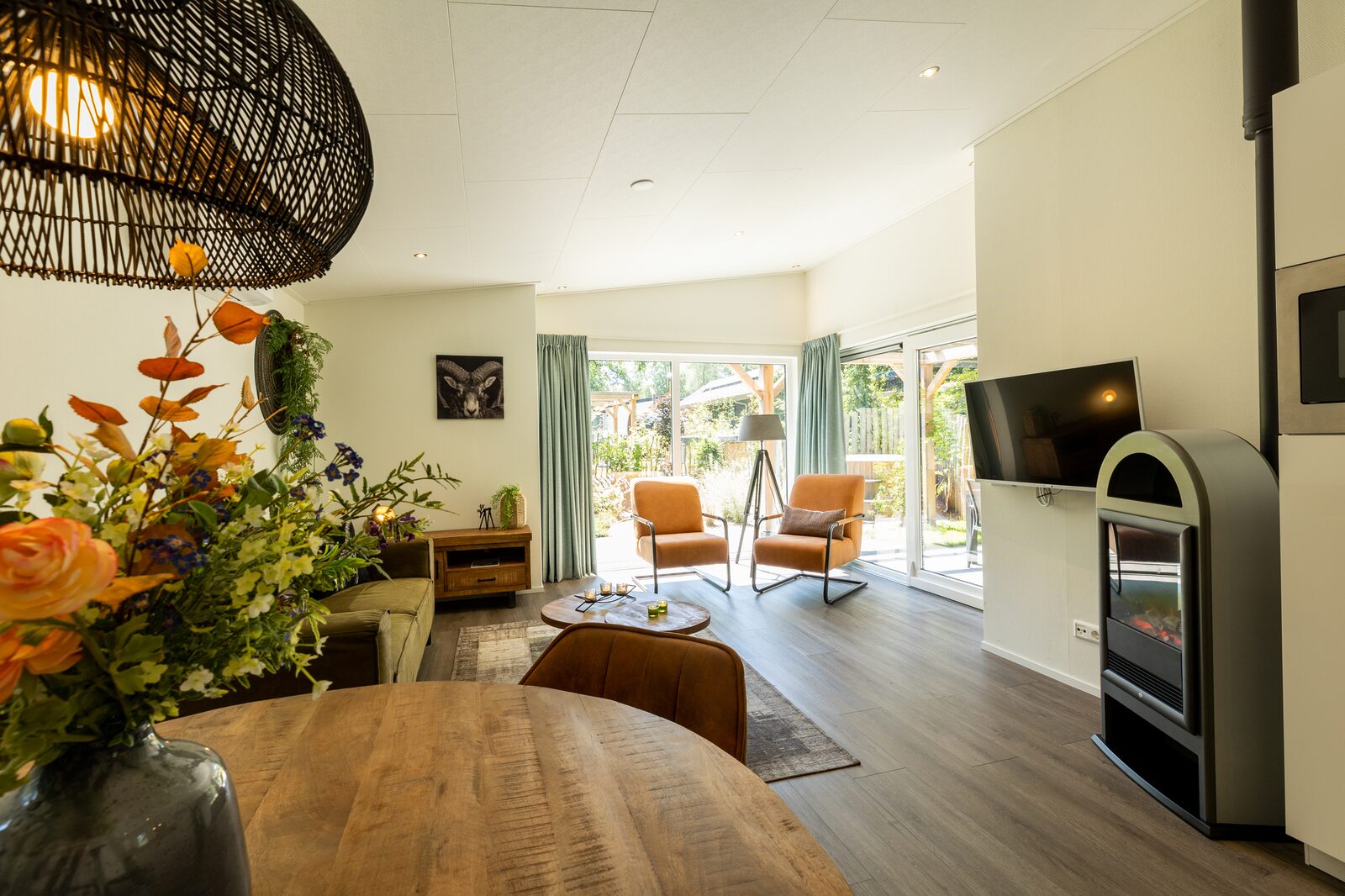 Heide Lodge Eco 5 persons with Hottub or Jacuzzi and Sauna