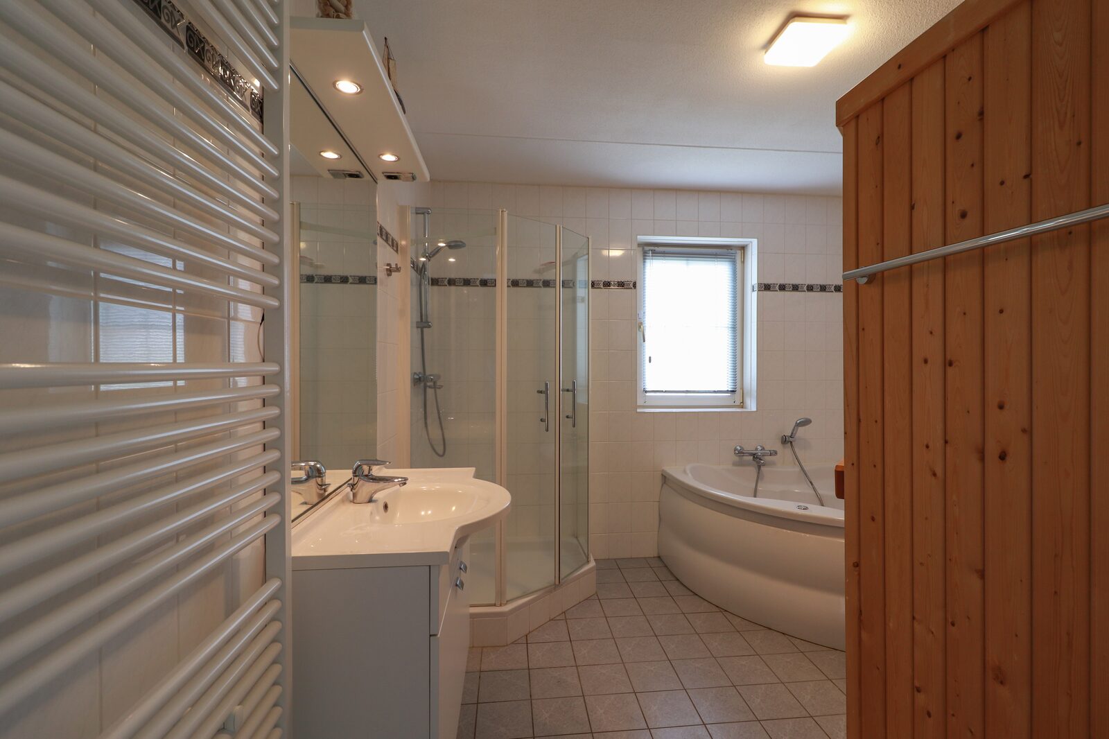 Beachvilla+ 6 personen