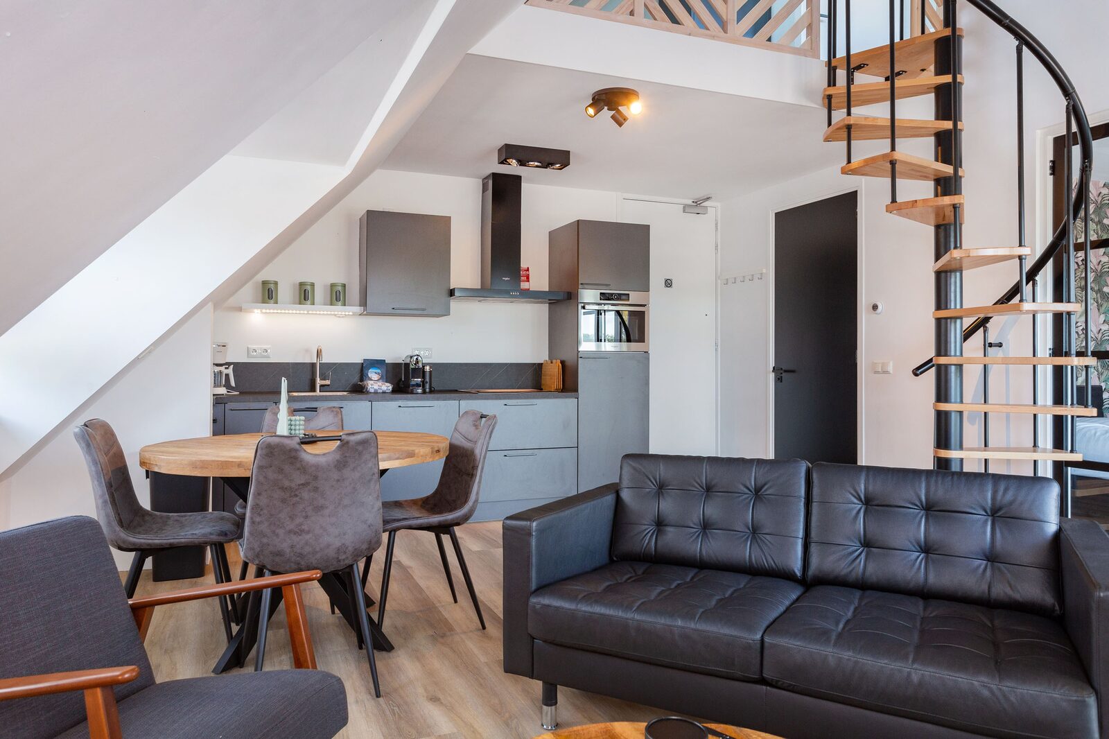 Holiday apartment - Paviljoenwei 10-39 | Sneek (Offingawier) 'Mar'