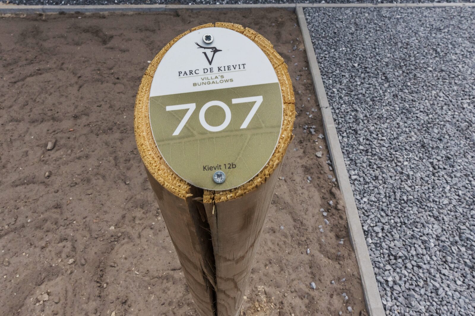 Farm Lodge 707