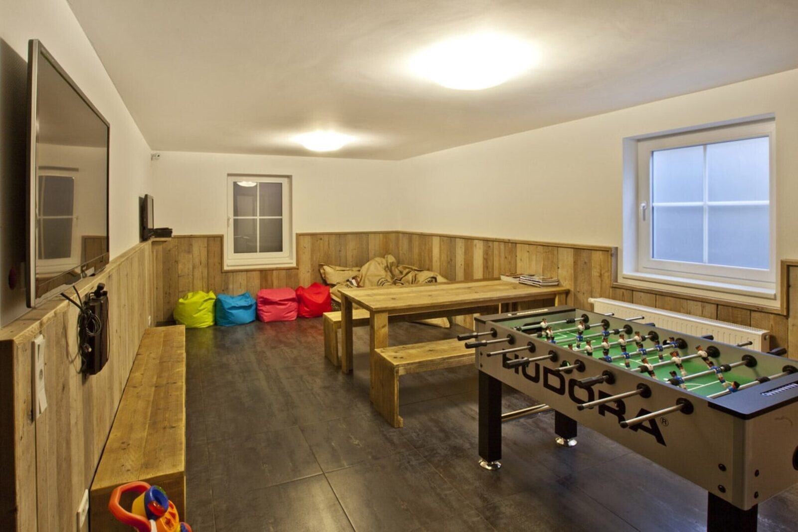 Kristall Apartments B