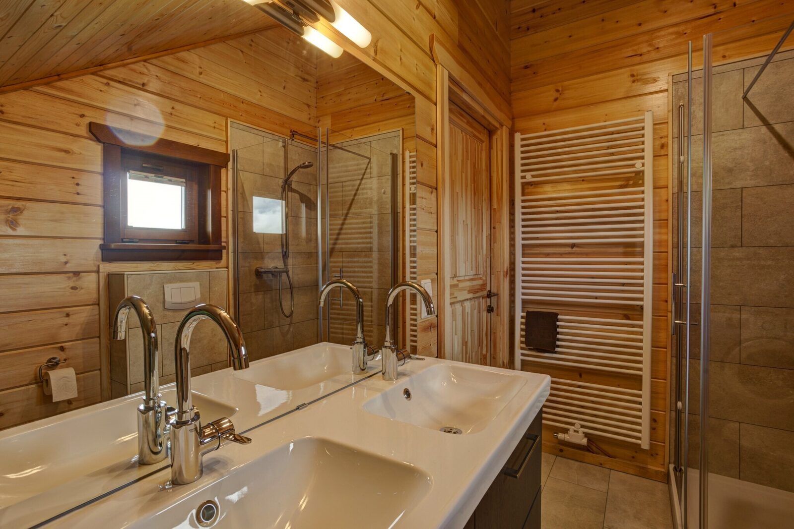 Ecolodge 2