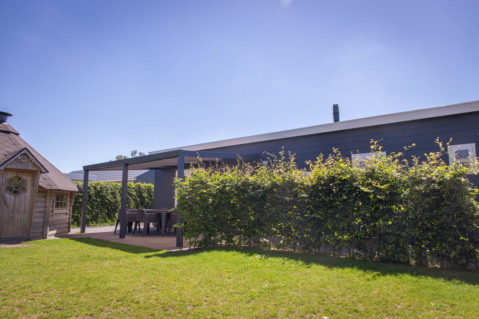 Veluwelodge XL mit Grillhaus für 6 + 6 Personen
