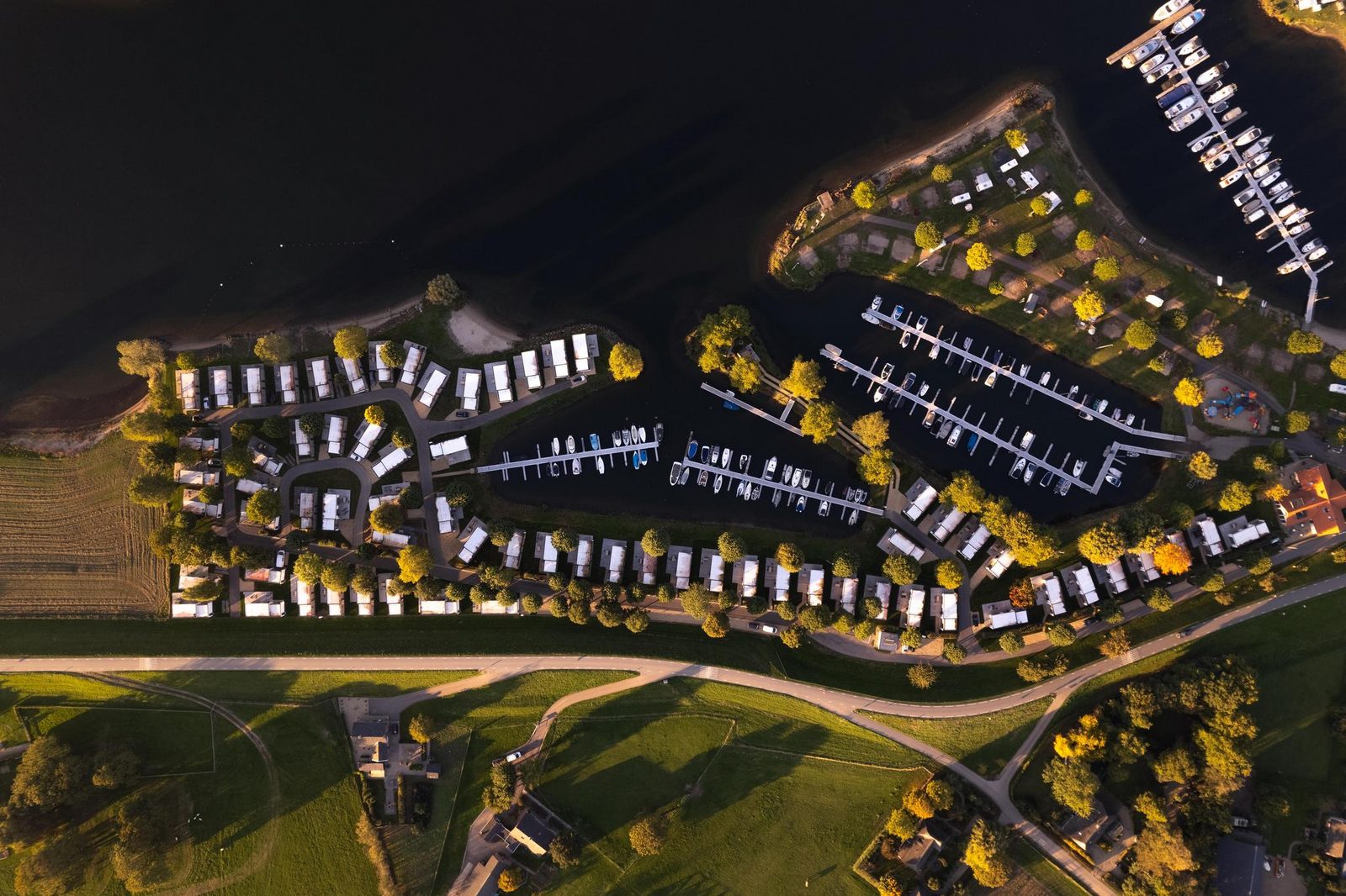 Villa Maritiem - am Wasser | 4 Pers.