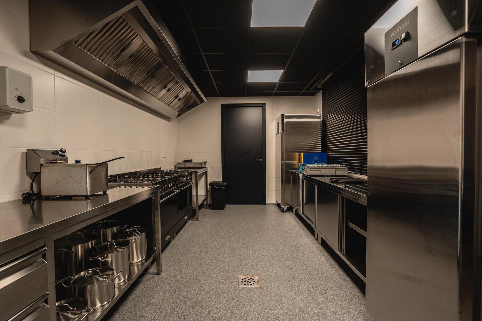 Groepsverblijf Stal + 10 comfortabele woningen (66 personen)
