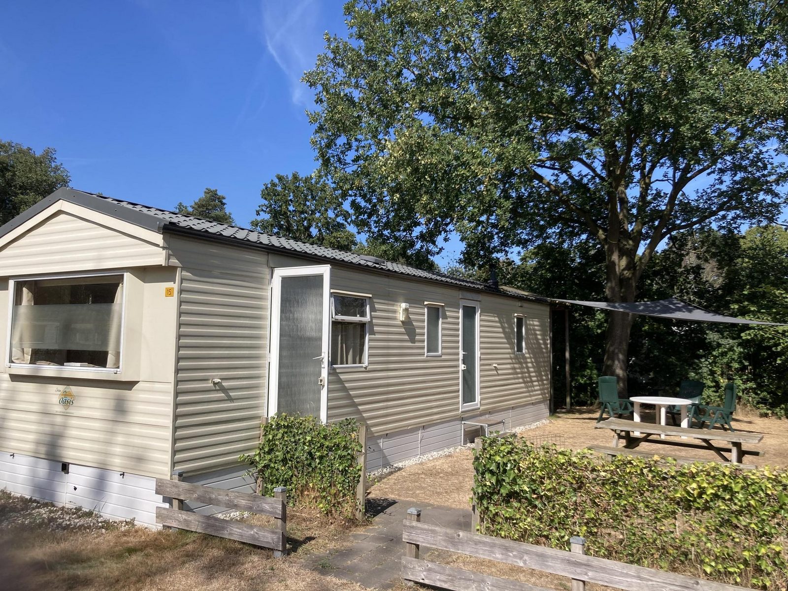 Caravan 4* E | 2 volwassenen en 2 kinderen