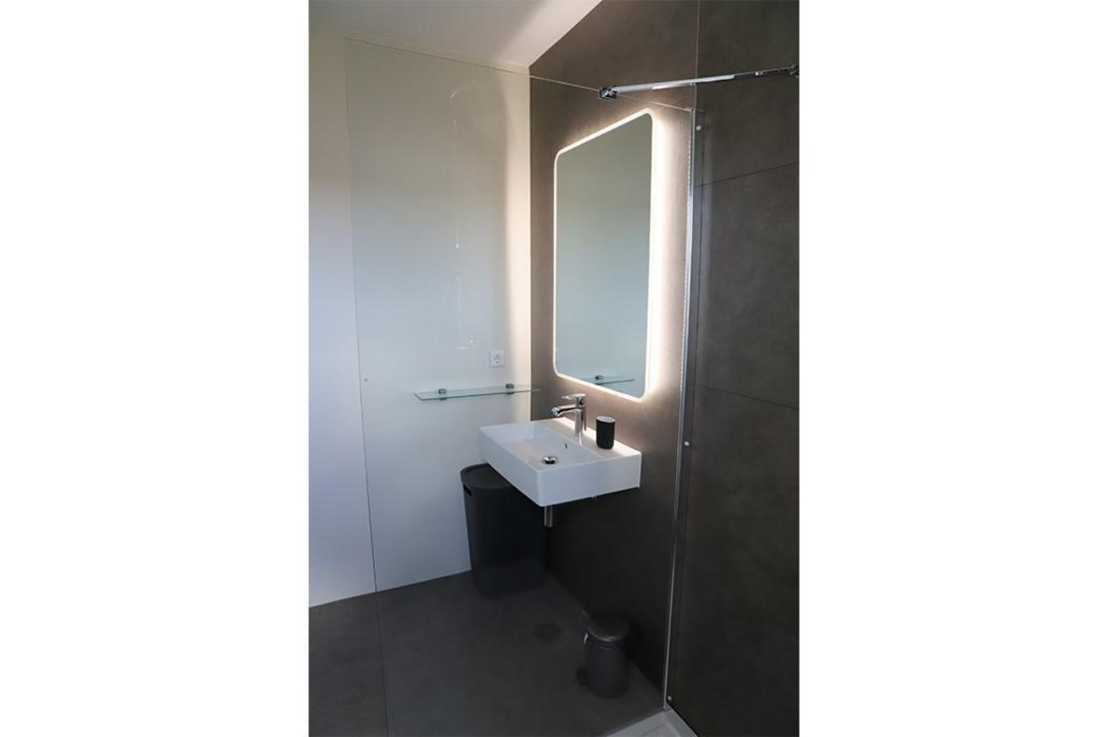 VZ1149 Holiday chalet in Sint-Annaland