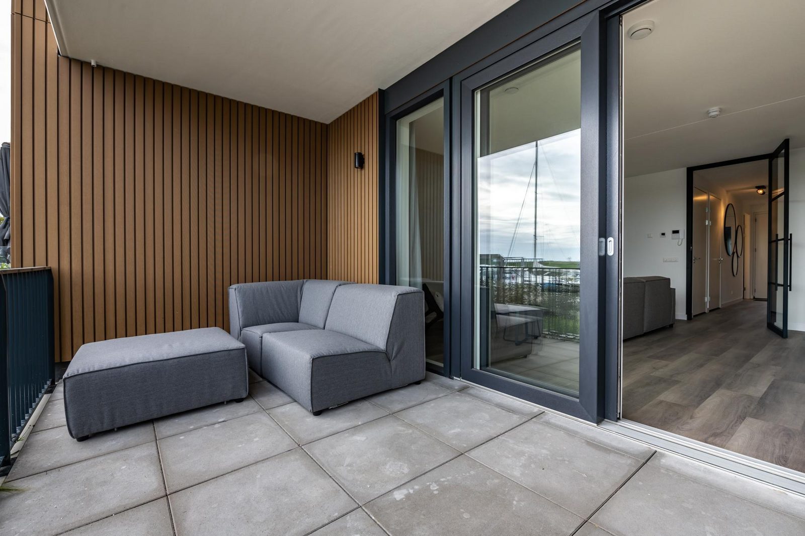 Harbour Loft 1E | Résidence Marina