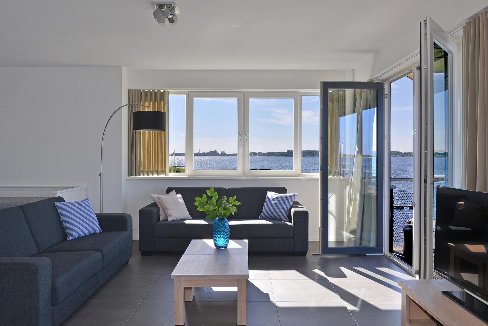 VZ1165 Penthouse in Kamperland