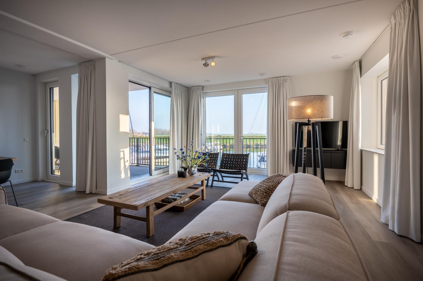Harbour Loft 1K | Résidence Marina