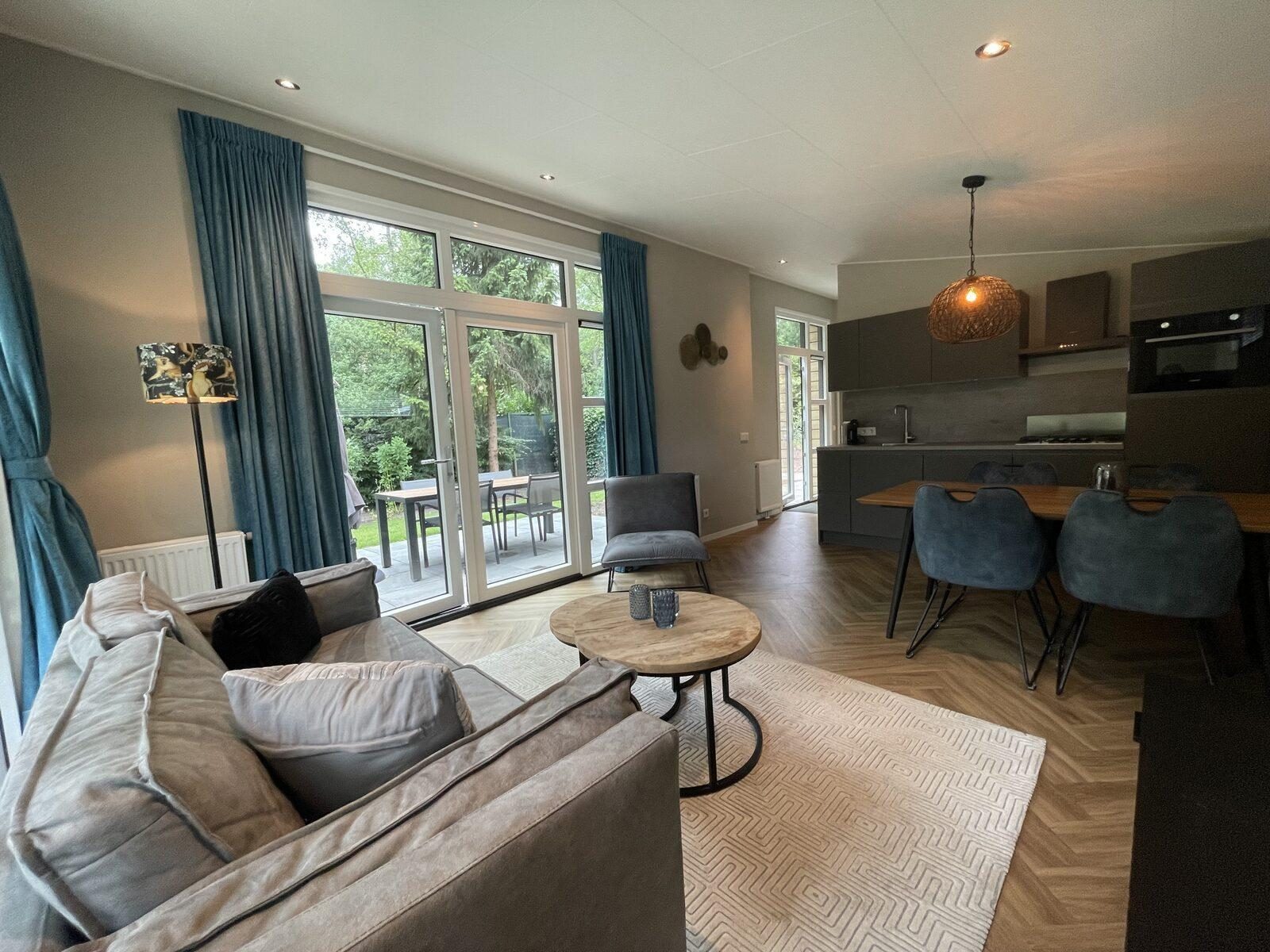 Veluwe Lodge für 4 Personen mit Hottub und Sauna