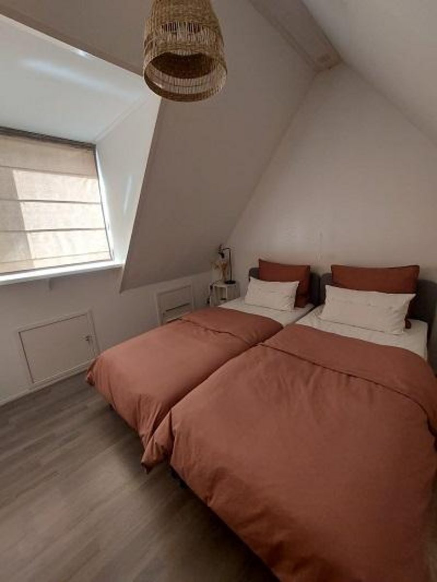 Dorpsstraat 13