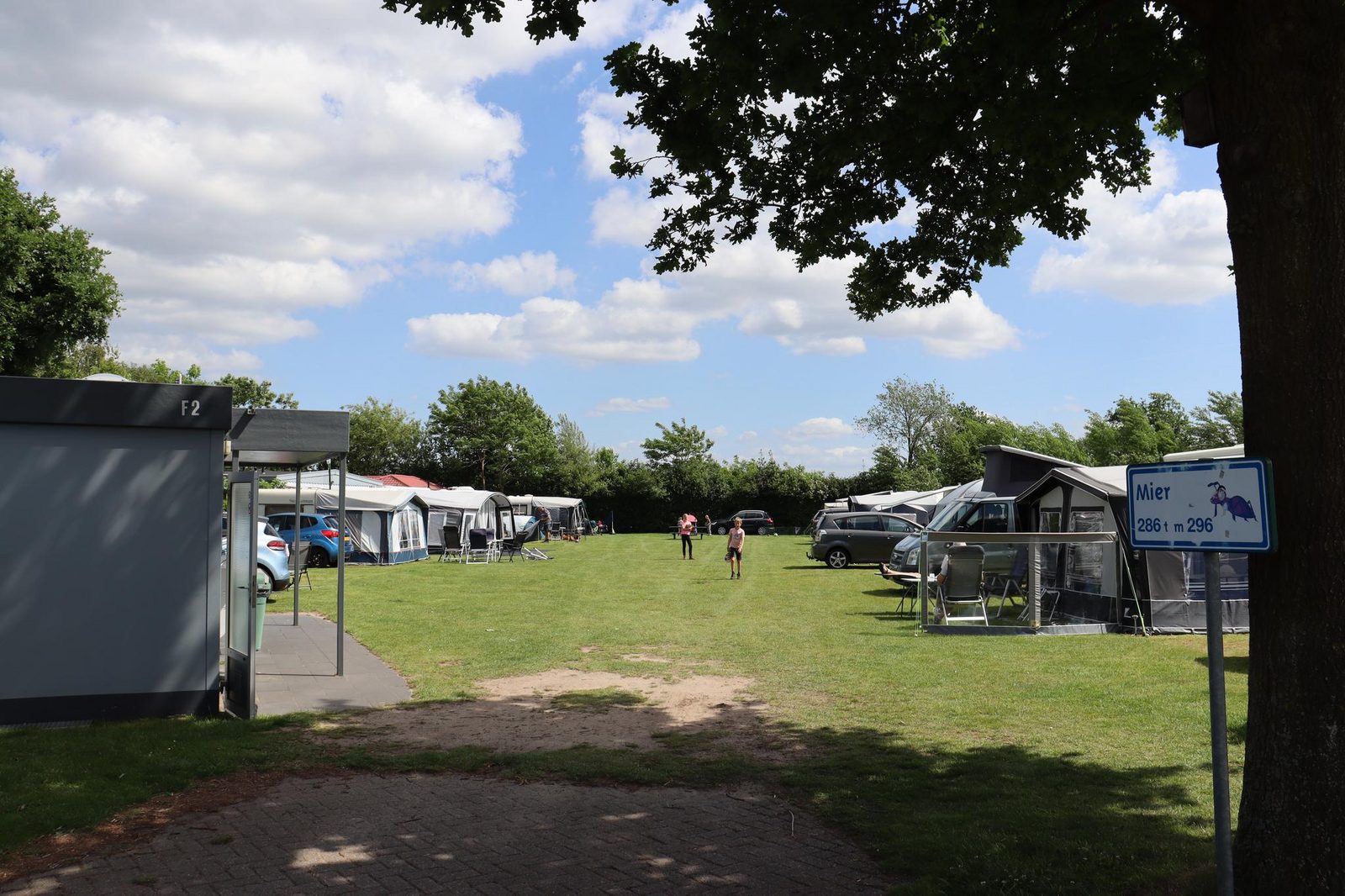Camping-Stellplatz "Komfort"