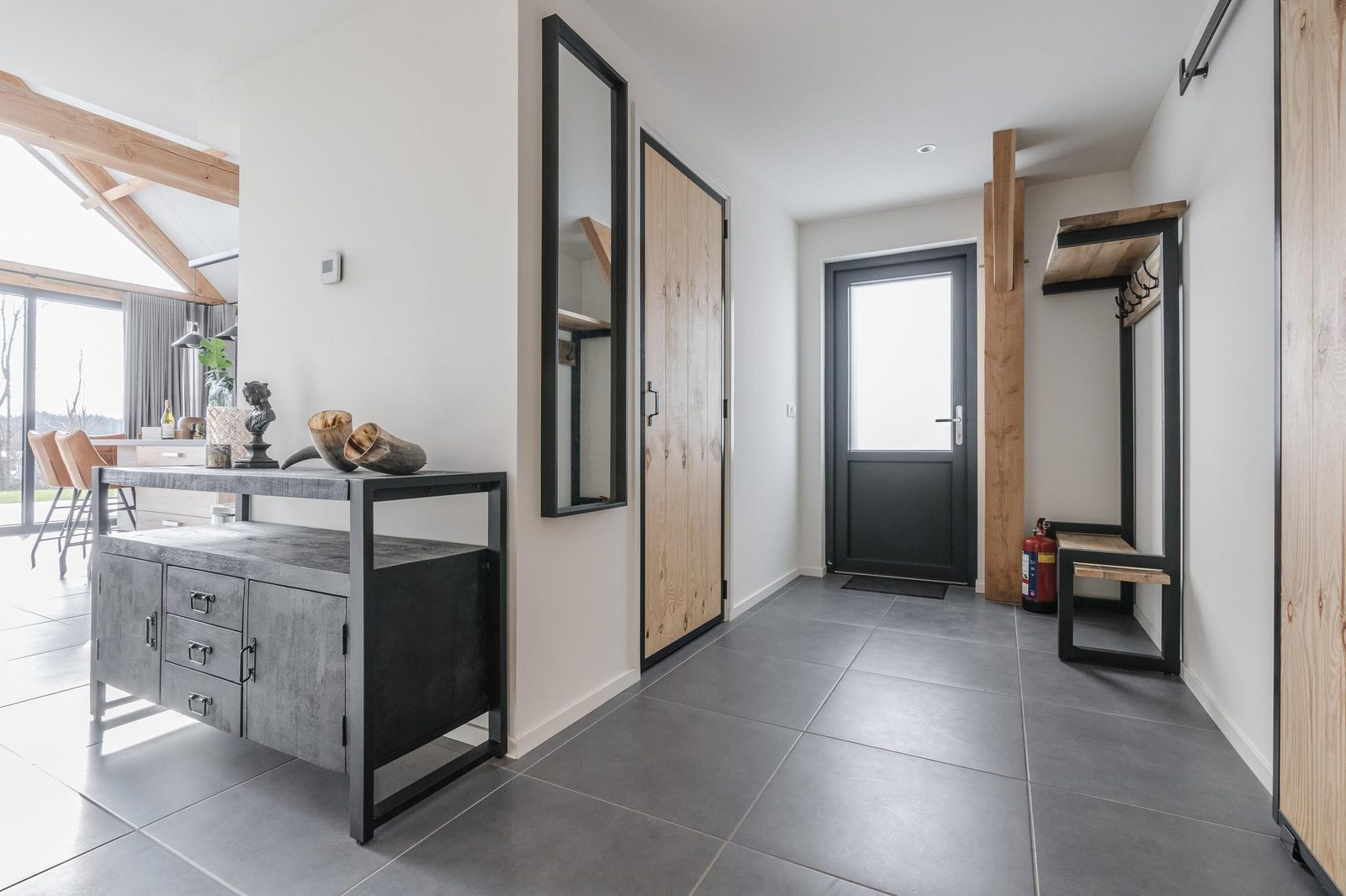 Farm Lodge 708