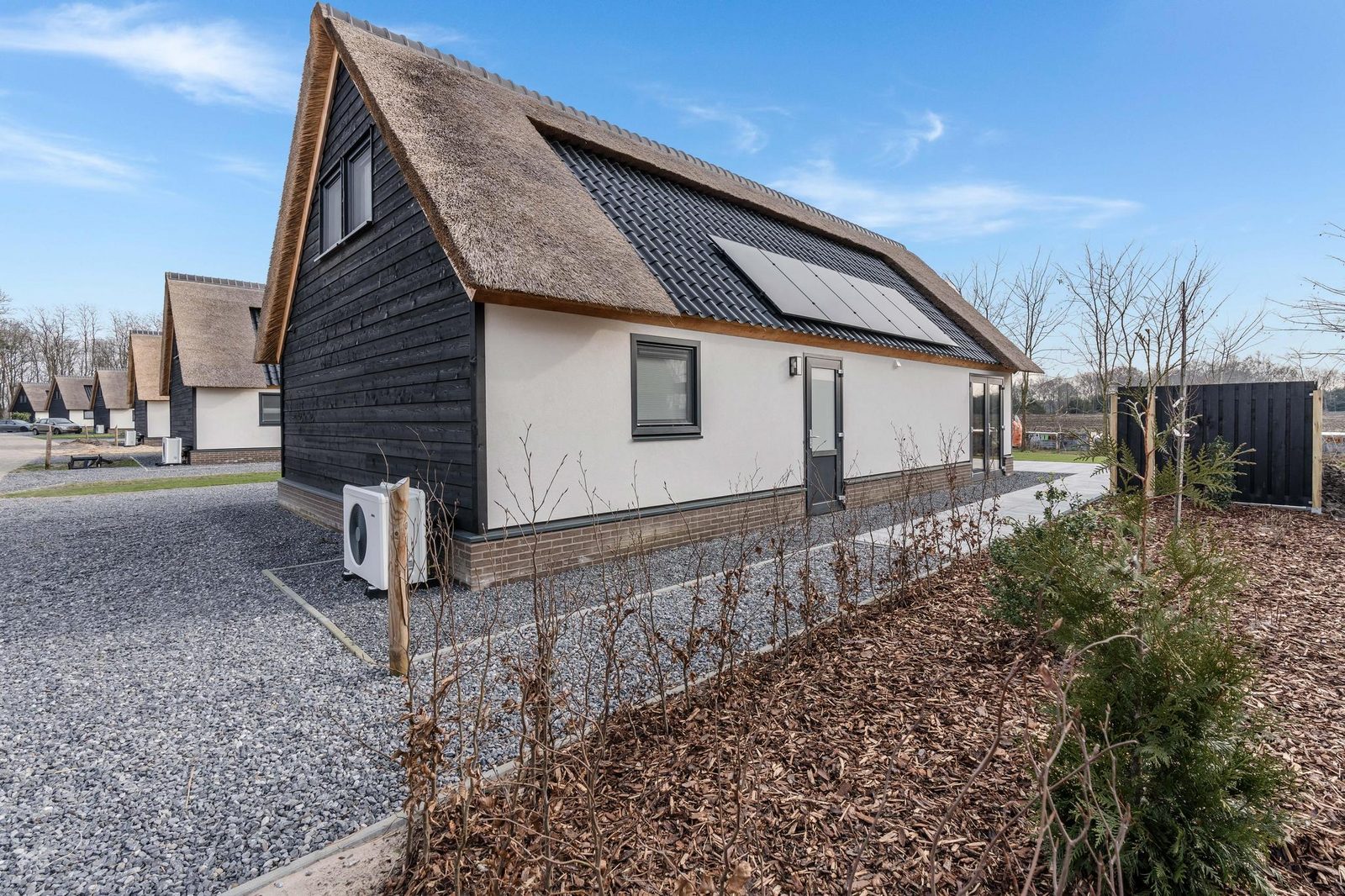 Farm Lodge 708