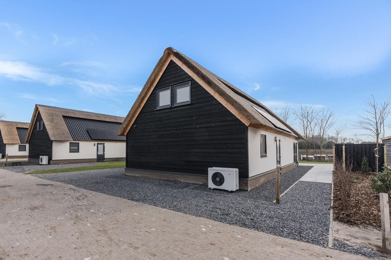 Farm Lodge 708