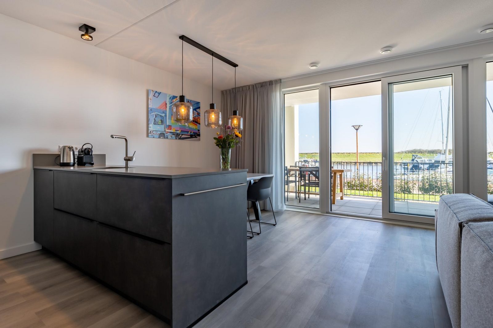 Harbour Loft 1E | Résidence Marina