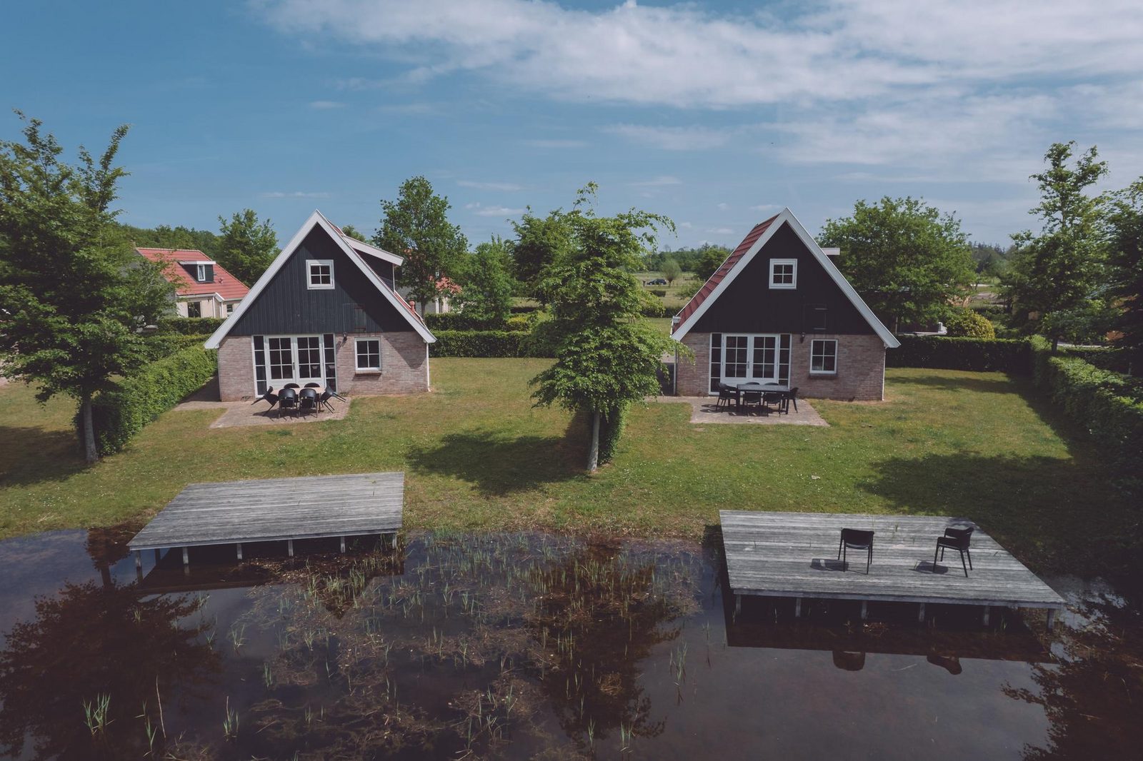 Group accommodation: 'De Stal' + 5 comfortable holiday homes (36 people)