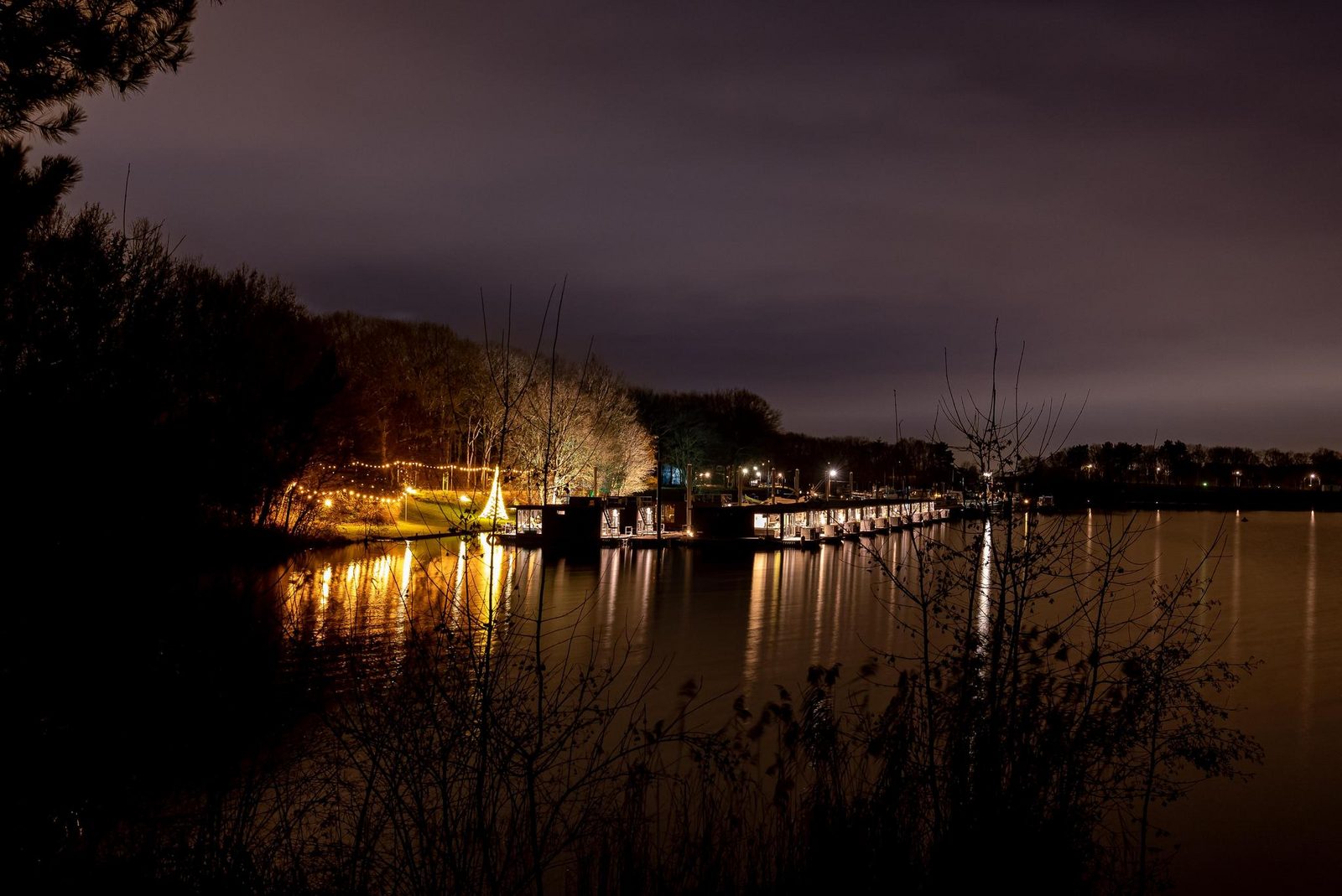 Houseboat Marina Mookerplas 4-6 persoons (zonder dakterras)