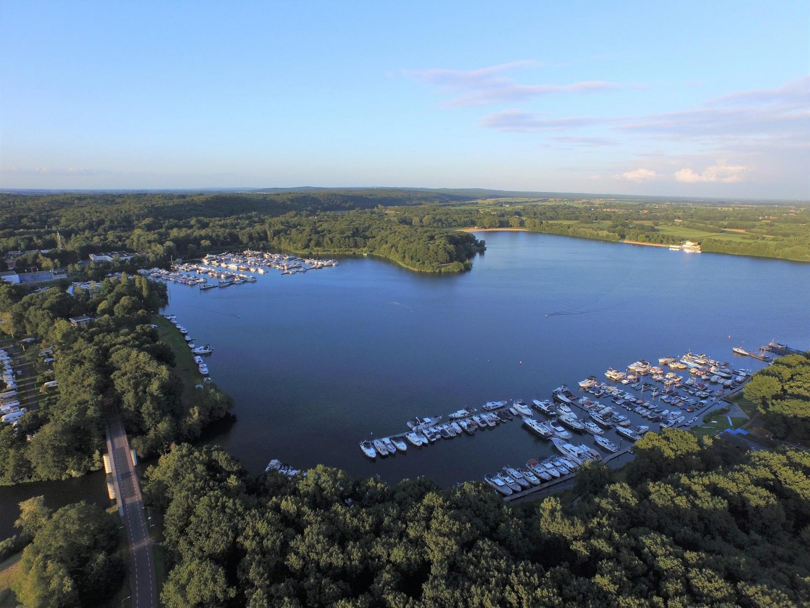 Houseboat Marina Mookerplas 4-6 persons (roof terrace)