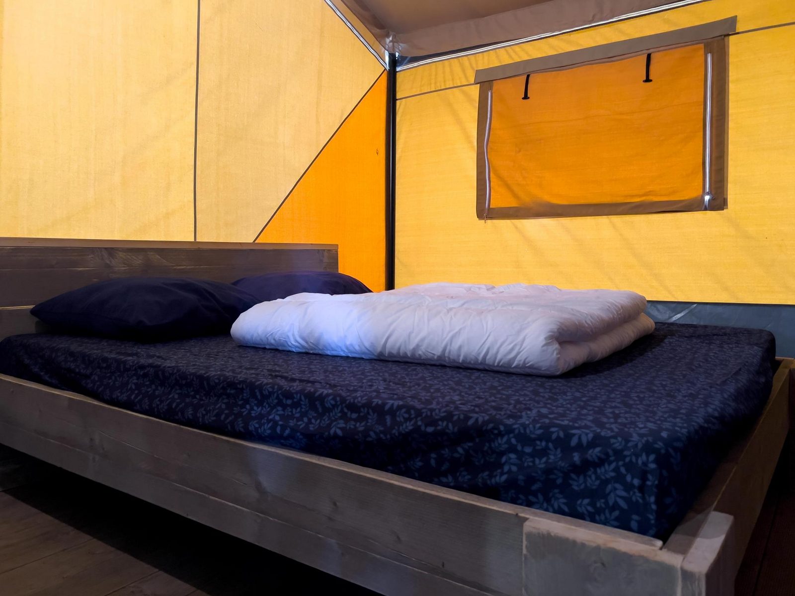 Luxe safaritent met sanitair | 6 personen