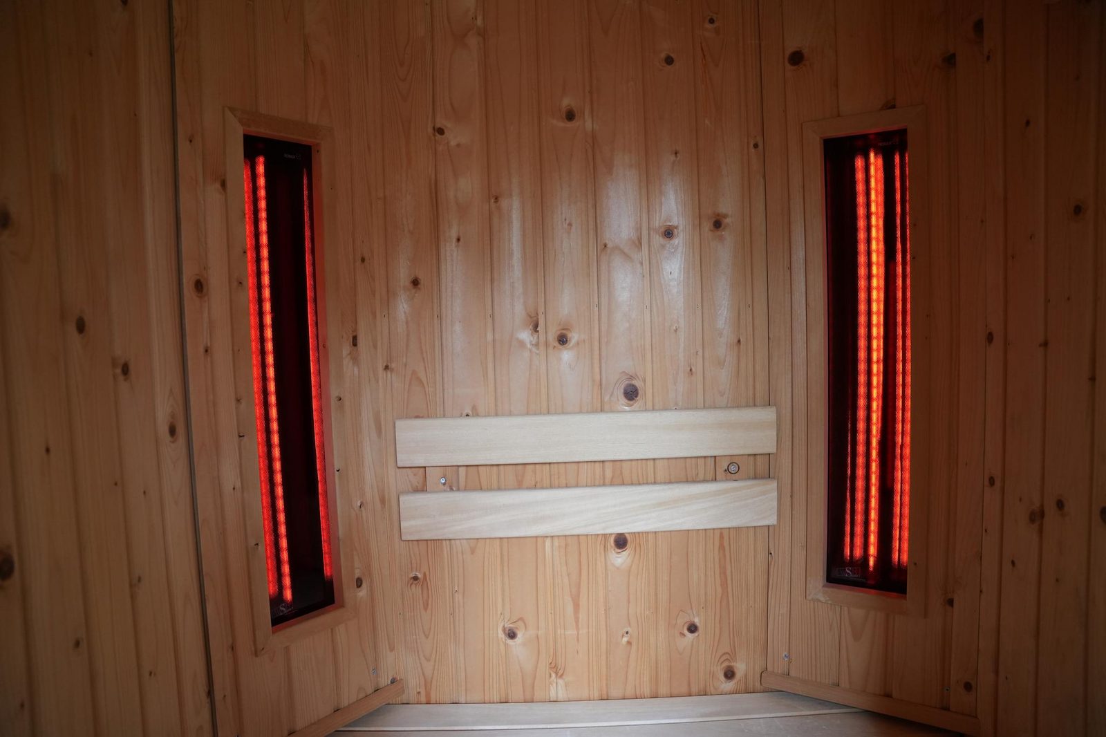 De Appelbloesem 6-persoons met overdekte hottub, barrelsauna, lounge, wifi