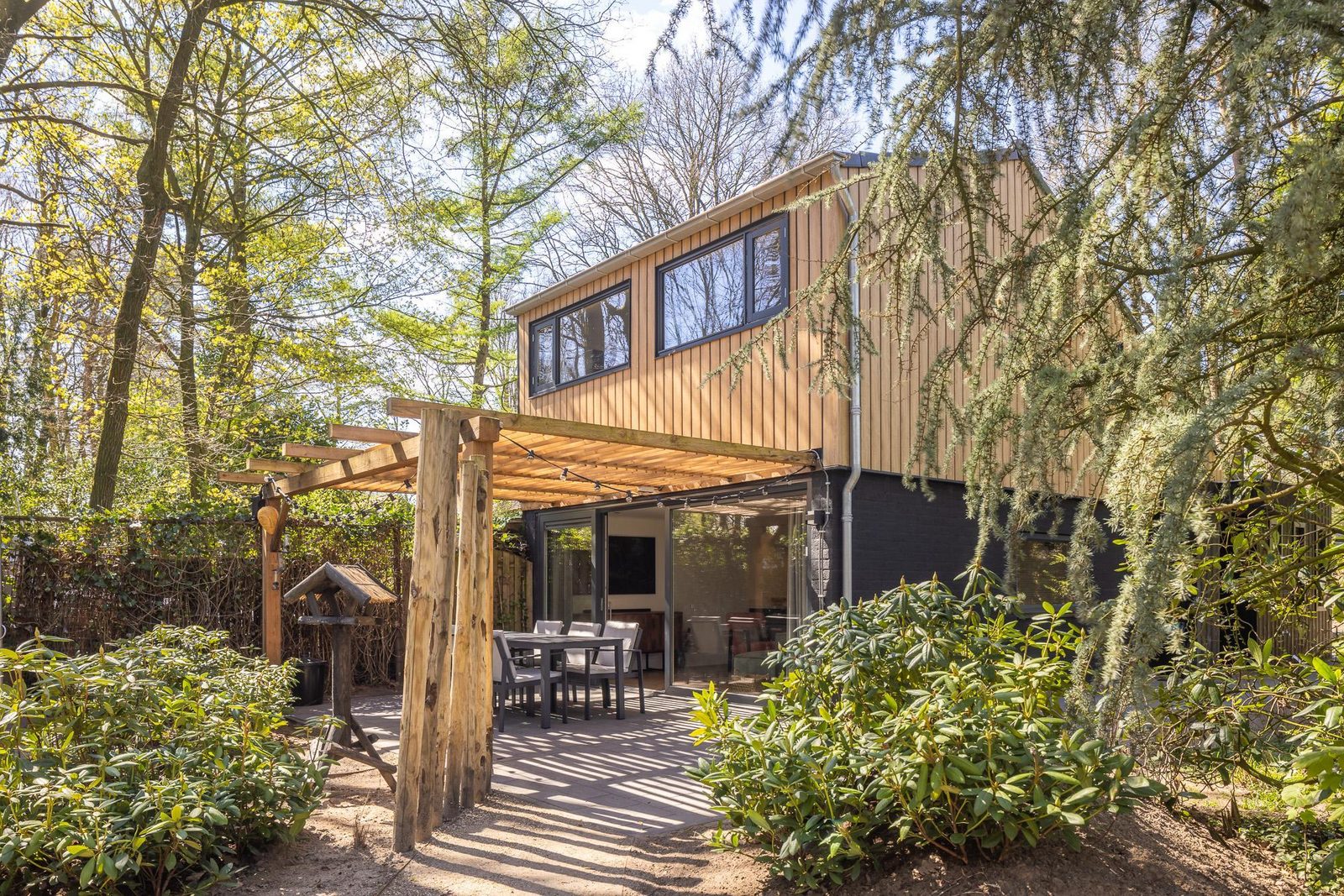 Bos Bungalow Eco 6 Personen mit Hottub und Sauna